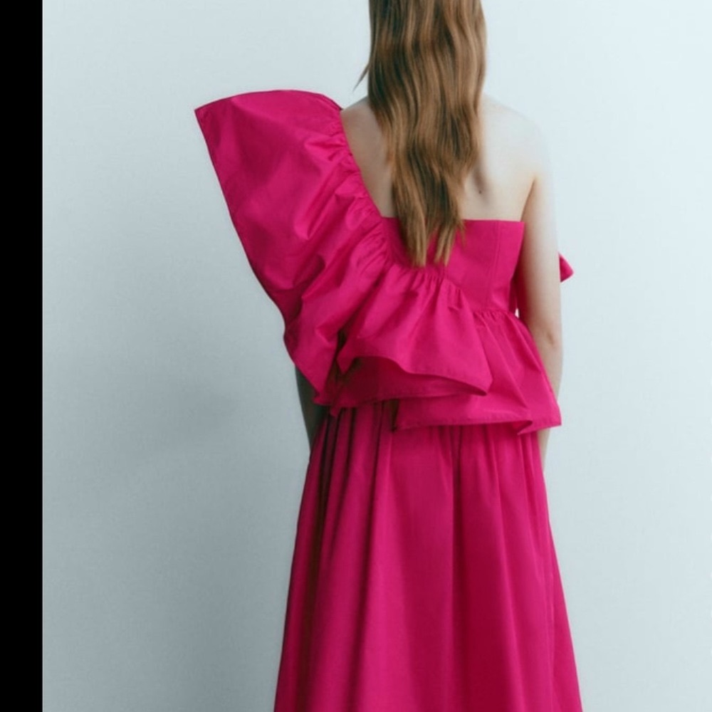 Zara raised rose ruffled asymmetric voluminous top - Picture 9 of 16